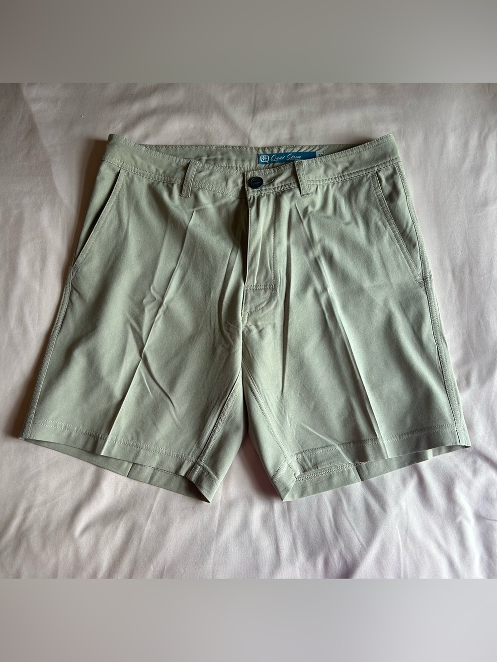 Quiet Storm Flat-Front Shorts – Khaki – Size 30